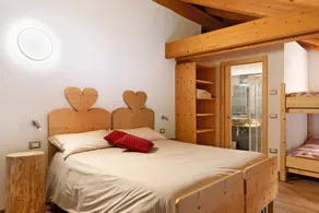 Child-friendly private room with barbeque & garden | Mountain view | Dogs allowed - Image 4