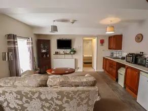 Children-friendly wonderful cottage | Pets allowed - Image 5