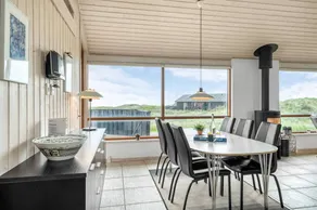 Fully equipped house with jacuzzi & terrace | Sea view | Pets allowed - Image 4