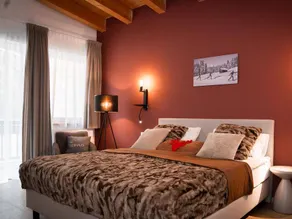 Pleasant dedicated room with heated pool | Dogs allowed - Image 4