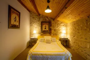 Gite with BBQ, private pool & garden | Pets are welcome - Image 4