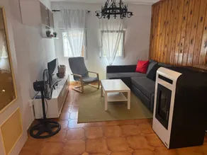 Holiday Home 'Casa De Los Abuelos' with Wi-Fi - Image 2
