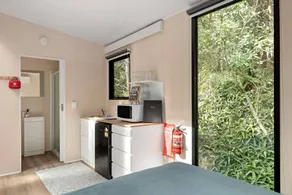 Lovely Tiny House Surrounded by Wildlife in Queensland - Image 5