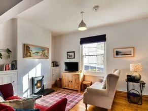 Charming holiday home with terrace | Beach nearby - Image 4