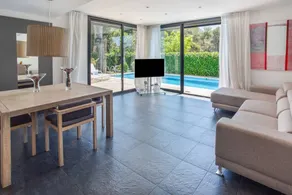 Ferienhaus mit Garten, Grill und Terrasse | Bergblick - Image 4