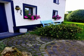 Holiday home with garden, terrace & barbecue - Image 2