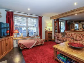 Family-oriented cottage with garden | Pets allowed - Image 4