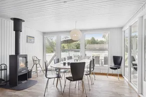 House with private pool, sauna & hot tub - Image 5