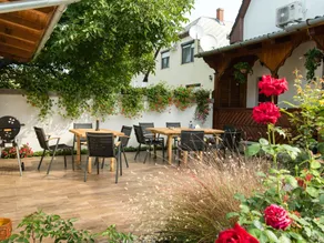 Flat with barbecue, private pool & terrace - Image 3