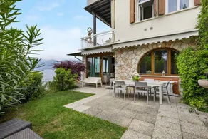 Flat with terrace, garden & barbecue | Lake view - Image 2