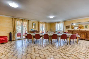 Holiday home with terrace, barbeque & pool - Image 4