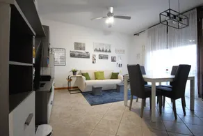 Flat with terrace - Image 4