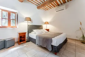 Lovely B&B with terrace & garden - Image 2