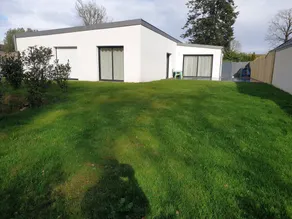 Casa con giardino, terrazza e griglia | Vista sul giardino - Image 3