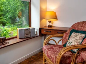 Lovely cottage with barbecue | Water view | Pet-friendly - Image 5