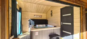 Cosy Chalet in Orlu with Jacuzzi and Mountain View - Image 2