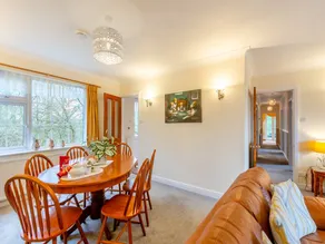 Cottage with garden & barbecue - Image 5