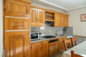 Apartment 'Casa Geli 1' in La Robellada, Onís – Sleeps 9, Pet-Friendly - Image 3