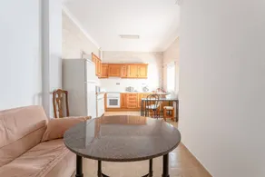Flat with terrace & barbecue - Image 3