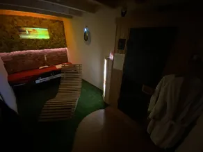 Holiday apartment with barbeque, garden & sauna - Image 5