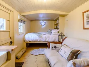 Familienfreundliches schönes Landhaus mit Garten | Haustierfreundlich - Image 3