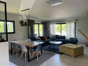 Fully equipped pleasant villa with pool, terrace & barbecue | Pool view - Image 4
