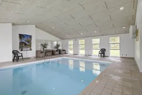 Fully equipped house with pool, terrace & hot tub | Dogs allowed - Image 4