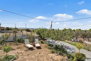 Brand New 2026 Country House with Mountain Views, Wi-Fi & Air Conditioning - Image 2