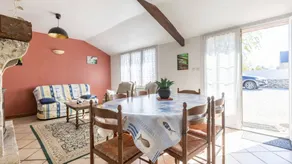 House with garden, barbeque & terrace - Image 3