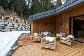 Apartment with private pool, sauna & BBQ - Image 5