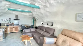 Appartamento con barbecue, giardino e piscina - Image 2