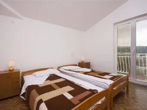 Wonderful flat with garden & barbeque | Sea view | Dogs allowed - Image 3