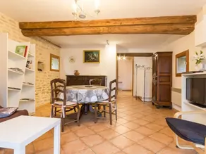 Cottage with barbeque & garden - Image 3