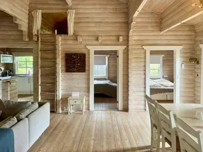 House with hot tub, terrace & garden - Image 5