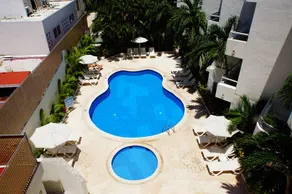 Ramada Cancun City - Image 5
