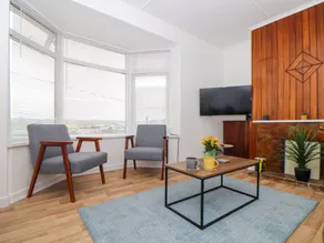 Family-friendly cottage with terrace & garden | Beach view | Beach nearby | Pets allowed - Image 2