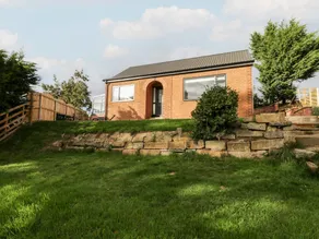 Family-friendly charming cottage with garden | Pet-friendly - Image 3