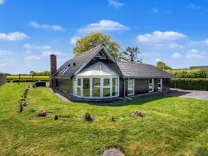 House with garden, sauna & terrace - Image 5
