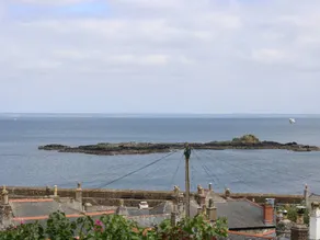 Child-friendly cottage with garden & BBQ | Next to the beach - Image 3