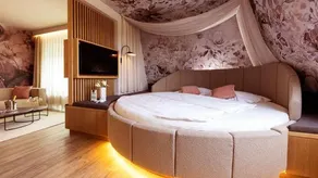 Flat with pool, terrace & jacuzzi - Image 5