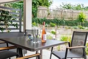 Flat with terrace & garden | Garden view - Image 2