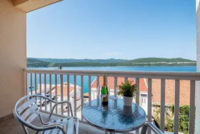 Apartments Knežević - Studio Apartment with Balcony and Sea View 23 - Image 4