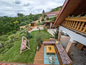 House with jacuzzi, terrace & garden - Image 2