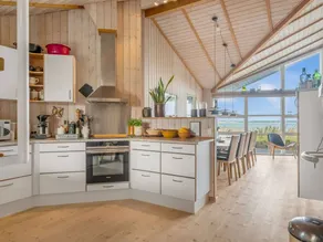 Child-friendly beautiful holiday home with sauna & barbeque - Image 2