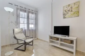 Appartement | Vue ville | Adapté au travail à distance - Image 3