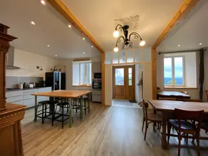 Family-oriented ample house with terrace, barbeque & garden | Mountain view | Good for workation | Pet-friendly - Image 3
