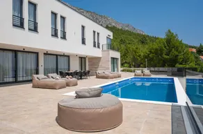 Villa Ivana Luxury Sea View Villa with Heated Pool and Jacuzzi Omis - Image 2