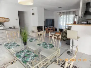 Fully equipped nice holiday home with terrace, jacuzzi & barbeque | Garden view | Perfect for remote work - Image 2