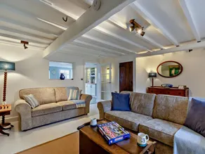 Fully equipped pleasant cottage with terrace | Water view | Dogs allowed - Image 4