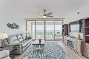Appartement en copropriété adapté aux familles avec piscine et barbecue | Vue sur l'eau | Proche de la plage - Image 5